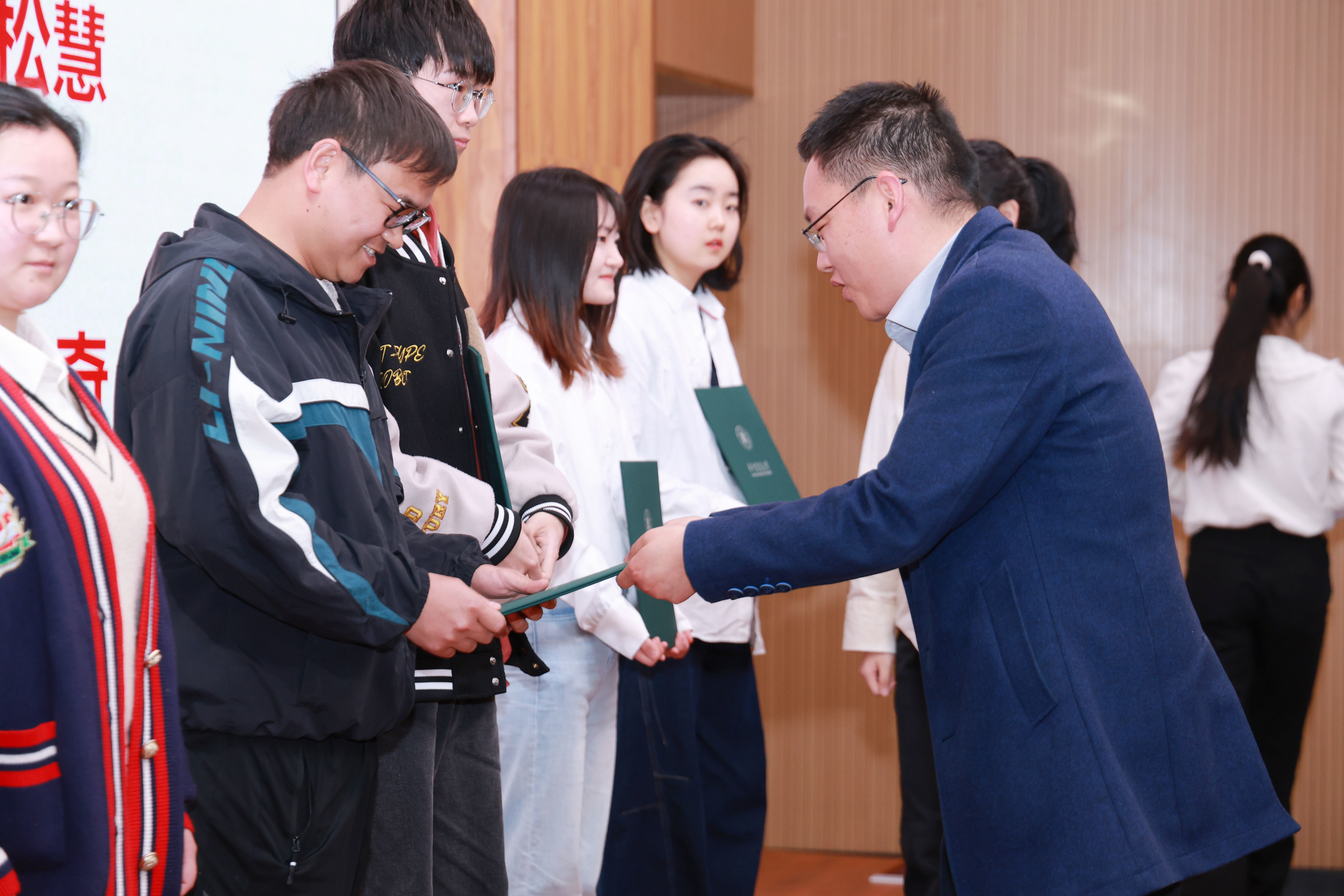 J9集团国际站娱乐天行健奖学金颁奖特辑 | 以科技守护碧水，育青年创新未来